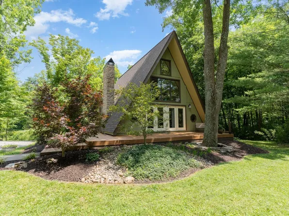 7114 State Route 350, Oregonia, OH 45054