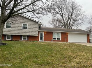 1237 W Shore Dr, Lima, OH 45805