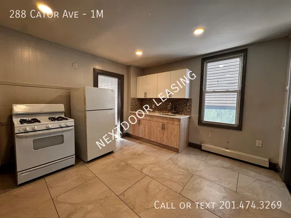 288 Cator Ave #1M, Jersey City, NJ 07305
