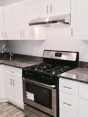 Rented by R Z A Corp | media 18