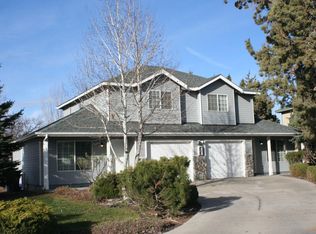 1561 SW Rimrock Way, Redmond, OR 97756