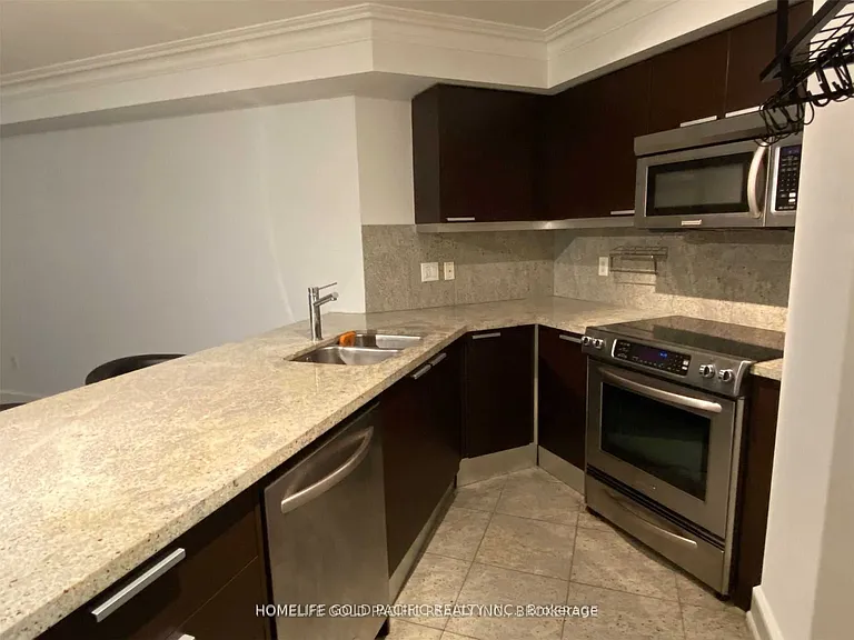 650 Sheppard Ave E #407 — Photo 9