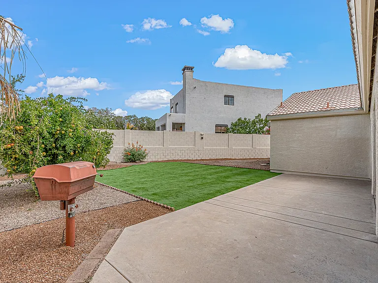 12675 N Granville Canyon Way — Photo 34