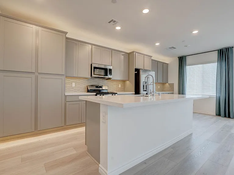 3302 Viola Hills Ave — Photo 63