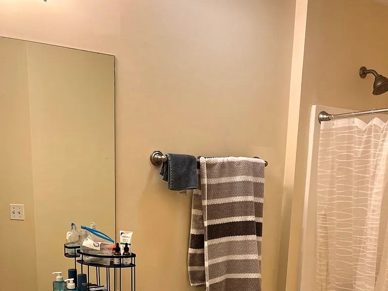 1342 N Winslowe Dr — Photo 9