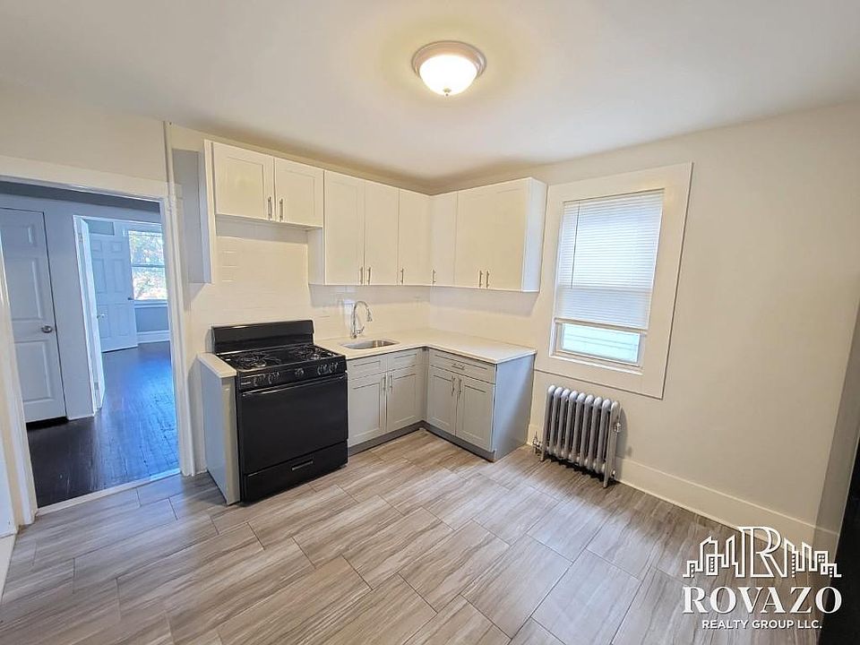 1st image of 73 Poe Ave Floor 3