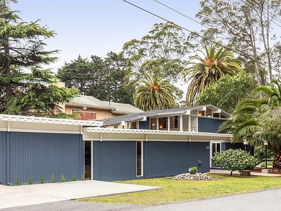 3rd image of 200 Bonita Ave