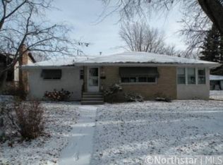 4524 Chowen Ave N, Robbinsdale, MN 55422