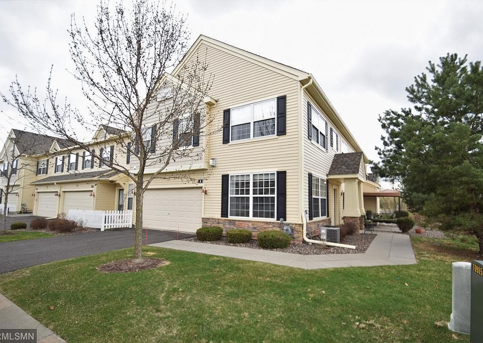 1st image of 4478 Rosemary Way Unit 8