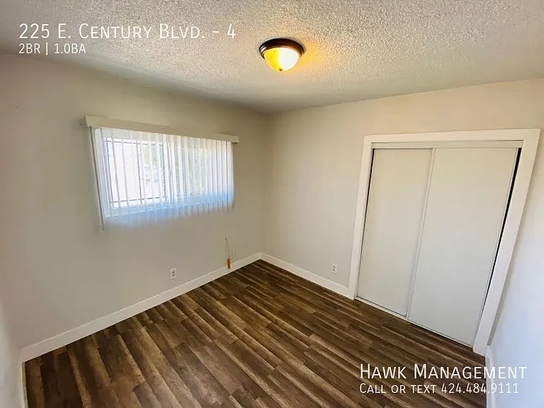 225 E Century Blvd #4 — Photo 13