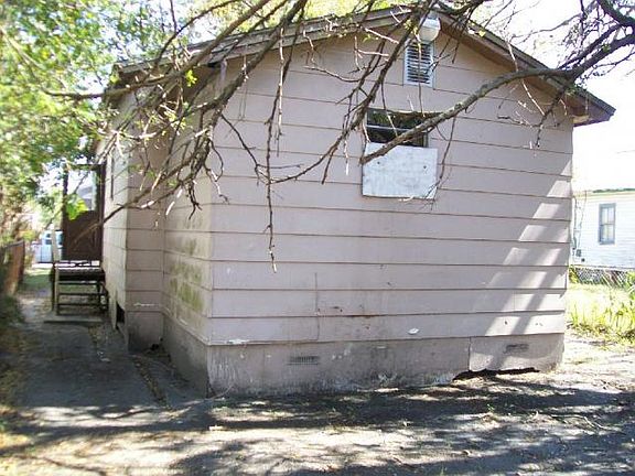 5th image of 1228 Weare St