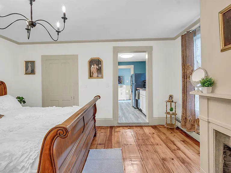 205C W Main St #3 — Photo 15