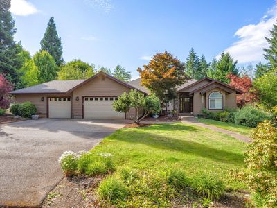 327 Whitestone Dr, Grants Pass, OR, 97527