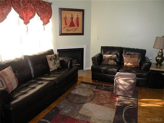 3rd image of 103 Pelhamdale Ave