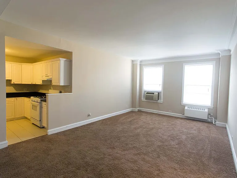 Dining/Living room