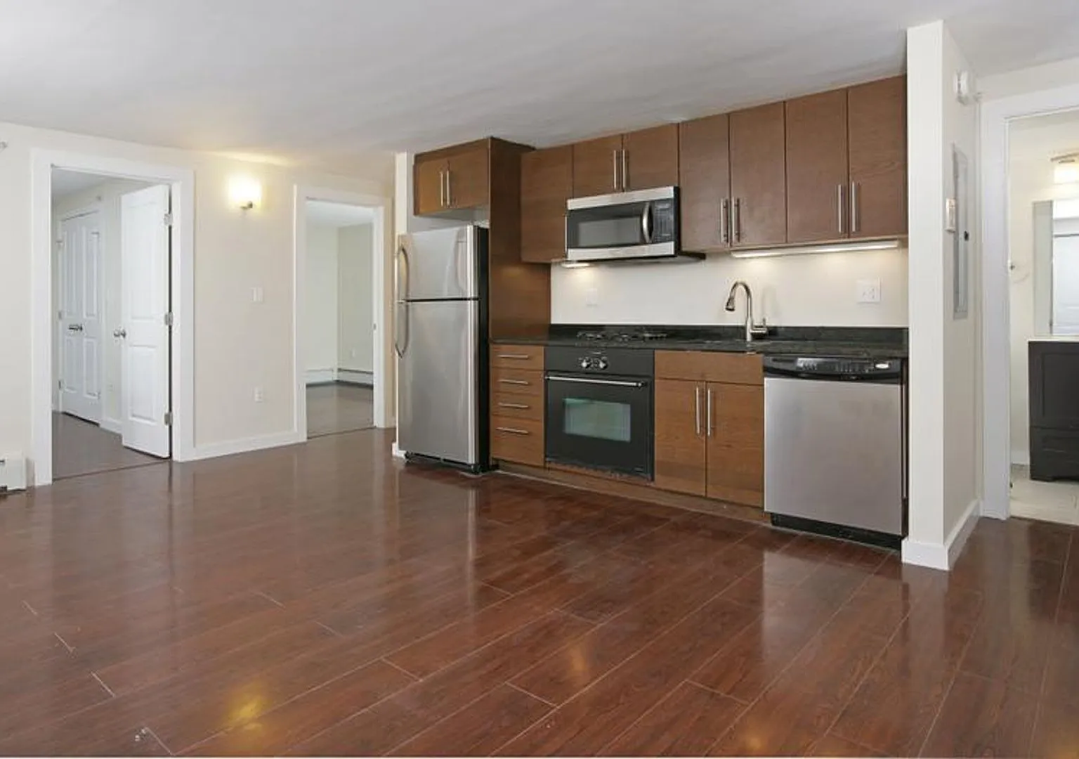 Modern 4-Bedroom in the South End -- In-Unit Laundry and No Broker Fee — Photo 1