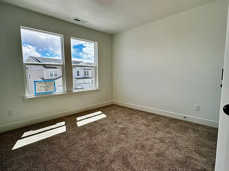 1558 W Banner Dr — Photo 16
