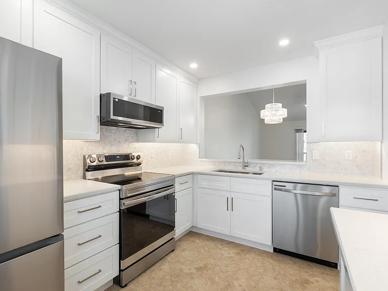 2061 NW 21st Ter #108 — Photo 11