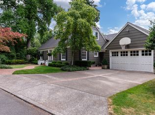 2320 SW Richardson St, Portland, OR 97239