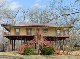 1994 Thompson Lake Rd, Vicksburg, MS 39183