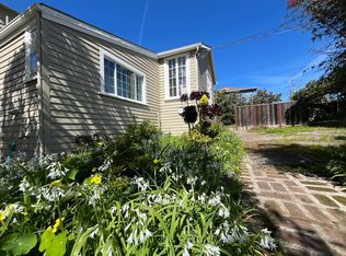 225 Mandalay Rd, Oakland, CA 94618