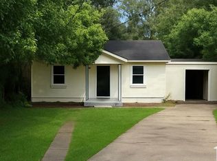 626 1/2 Glenwood St, Mobile, AL 36606