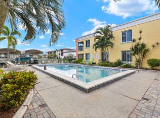4115 SE 18th Pl APT 101, Cape Coral, FL 33904