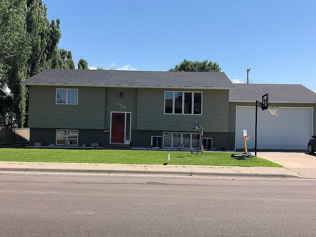 310 Juniper Ave, Glendive, MT 59330 Zillow