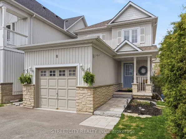 8 Shipley Ave, Clarington, ON L1B 1M6