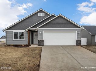 6353 W Bowmore Ln, Rathdrum, ID 83858