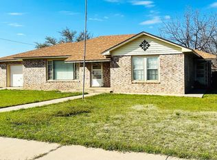 714 W 7th St, Post, TX 79356