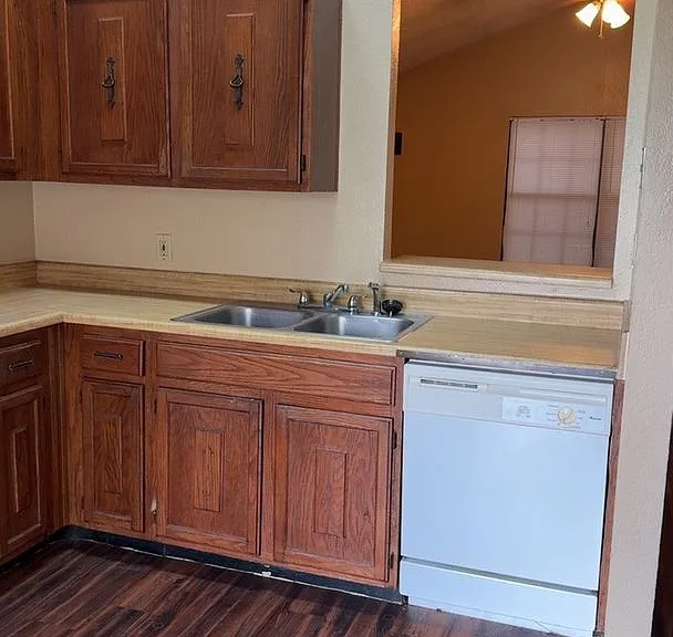 5310 Pampas Ct — Photo 11