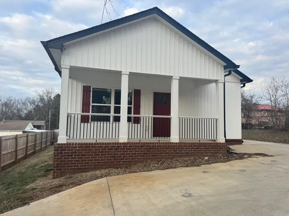2651 Rogers Dr SE, Cleveland, TN 37323