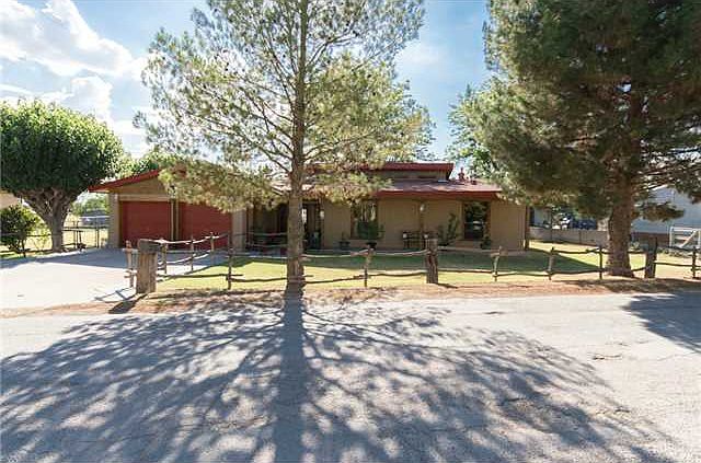 1st image of 10612 Sparks Cir