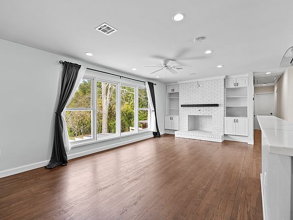 5th image of 8312 Savage Guilford Rd