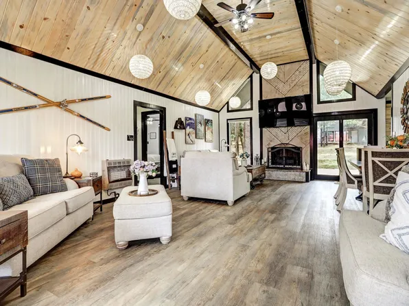 37 Pine Valley Dr, Angel Fire, NM 87710