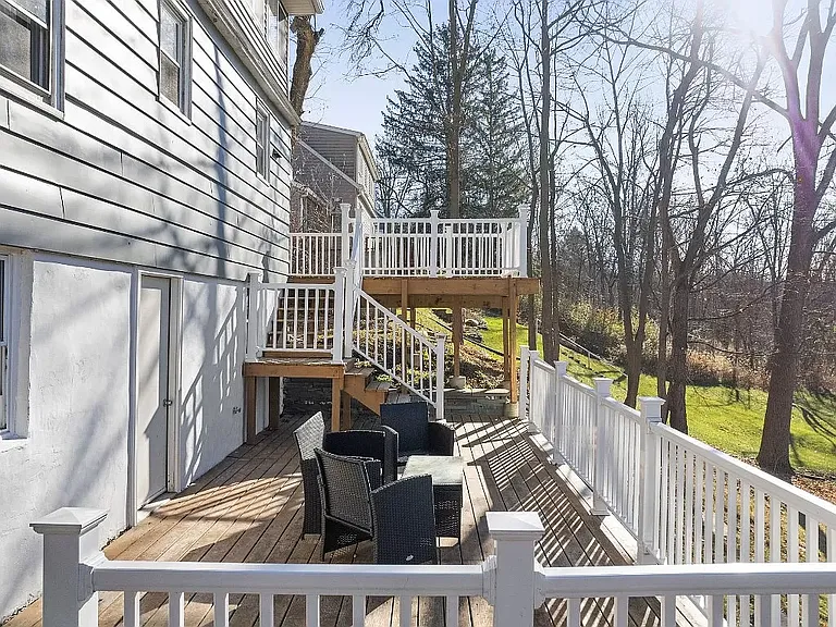 56 Powers Rd — Photo 34