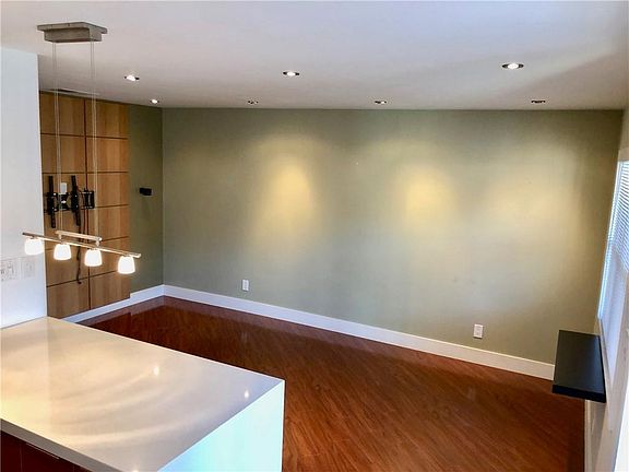 3rd image of 1200 NE 17th Ct APT 13