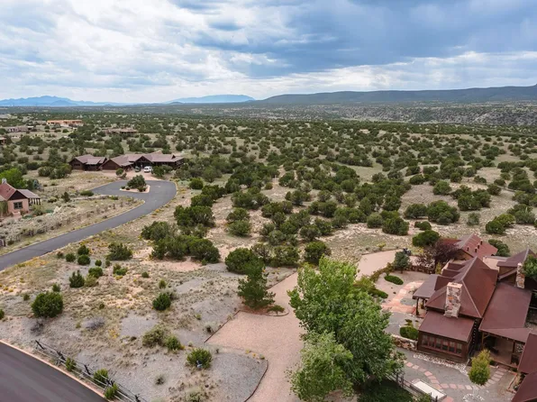 3 Campo Montoso, Santa Fe, NM 87506