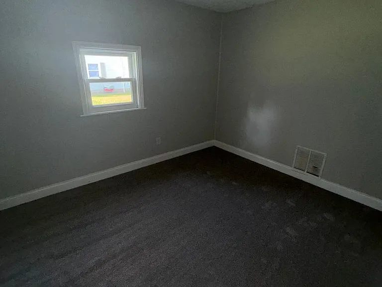 1410 Ewing Ave — Photo 6