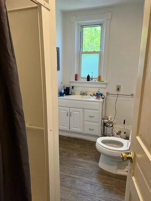 5 bed, 1815 sqft, $550 — Photo 4