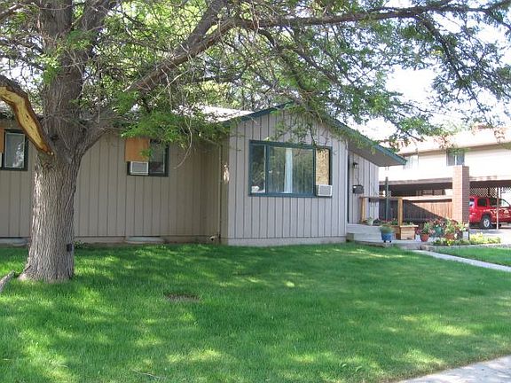 2nd image of 1512 1/2 Avenue E