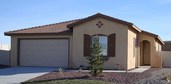 1st image of 2381 Diamond Ave