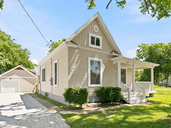 1017 E Commercial Street, Springfield, MO 65803