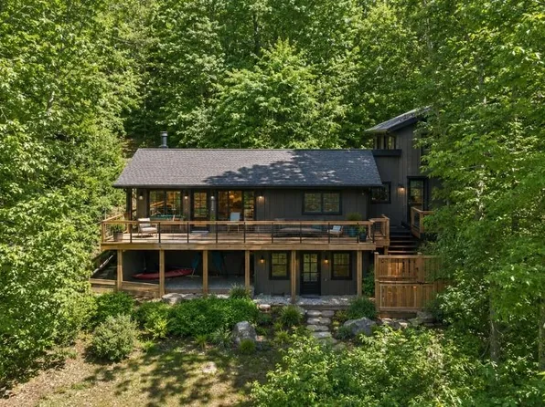46 Spartan Ln, Rabun Gap, GA 30568