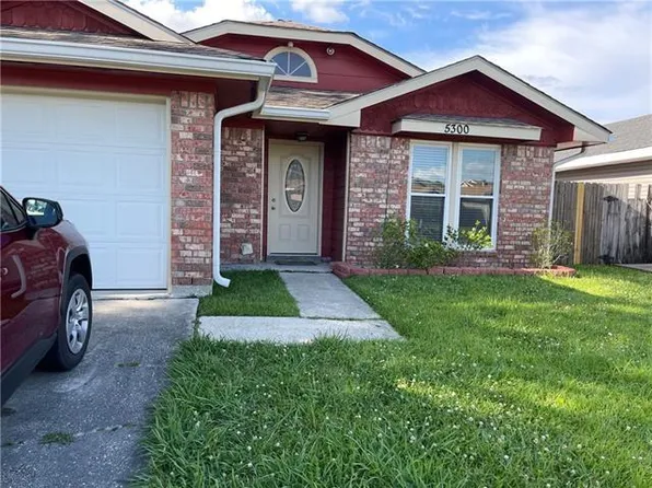 5300 Timber Crest Dr, New Orleans, LA 70131