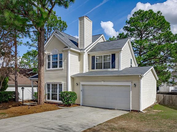 3rd image of 609 Ridge Trail Dr