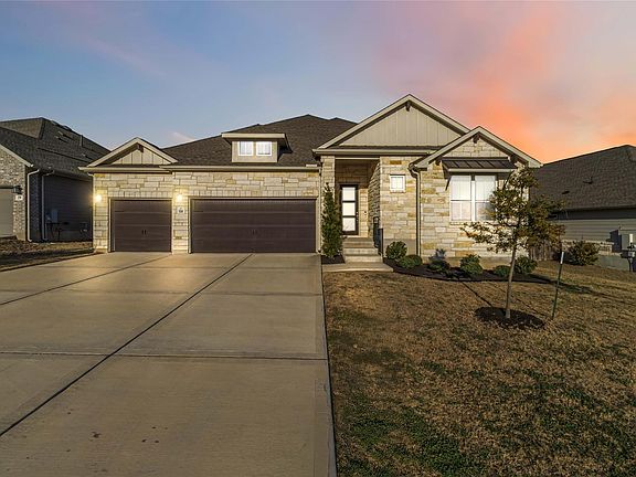 4th image of 158 Sumter Way