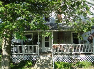 14 S Main St, Savannah, OH 44805