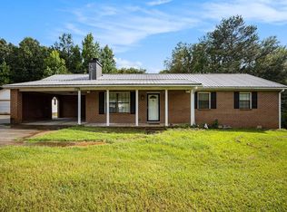 670 Apple Valley Rd, Commerce, GA 30529